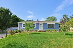 18 Prairie Ave, Bellingham, MA 02019 - Photo 1