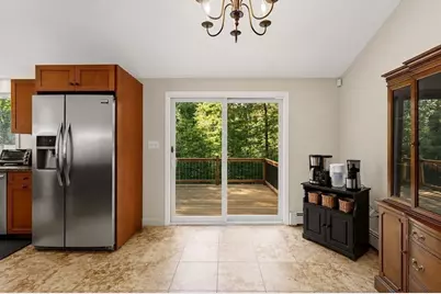 166 School St, Rehoboth, MA 02769 - Photo 4