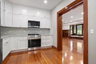 56 Vinton St, Melrose, MA 02176 - Photo 12