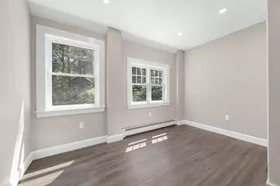 56 Vinton St, Melrose, MA 02176 - Photo 8