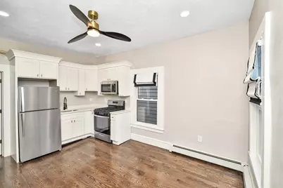 14 Carson St #1, Boston, MA 02125 - Photo 2