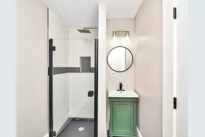 14 Carson St #1, Boston, MA 02125 - Photo 4