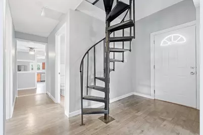 49 Prospect St #2, Woburn, MA 01801 - Photo 2