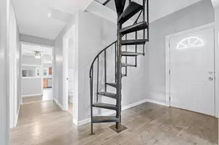49 Prospect St, Woburn, MA 01801 - Photo 2