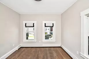16 Carson St, Boston, MA 02125 - Photo 4