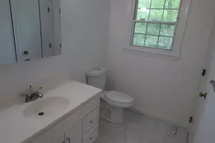 42 Wheatland St, Burlington, MA 01803 - Photo 14