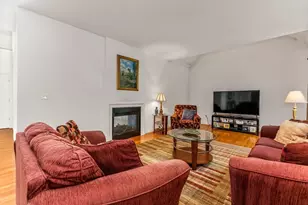 19 Burnham Ct, Stoughton, MA 02072 - Photo 8