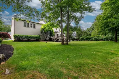 19 Burnham Ct, Stoughton, MA 02072 - Photo 38
