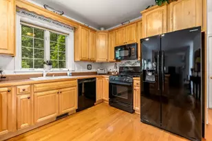 19 Burnham Ct, Stoughton, MA 02072 - Photo 14