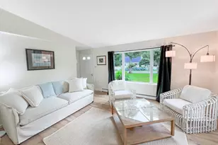 82 Pennsylvania Ave, Oak Bluffs, MA 02557 - Photo 2