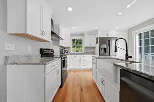 588 Main St, West Newbury, MA 01985 - Photo 14