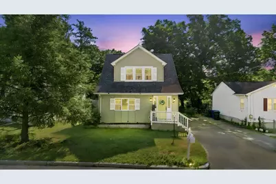 87 Lakevilla Ave, Springfield, MA 01109 - Photo 4