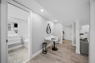 2 Chapman Ave, Wilmington, MA 01887 - Photo 32