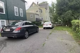 32 Harding Ave, Malden, MA 02148 - Photo 16
