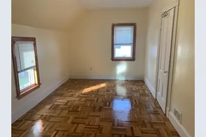 32 Harding Ave, Malden, MA 02148 - Photo 10
