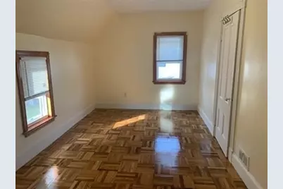 32 Harding Ave, Malden, MA 02148 - Photo 10