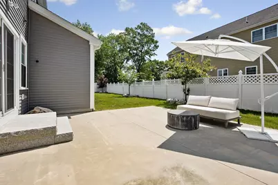 9 Ellingwood Cir, Framingham, MA 01701 - Photo 28