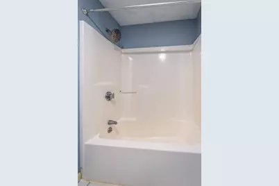 110 Glendale St, Worcester, MA 01602 - Photo 24
