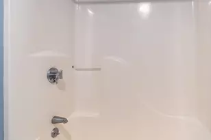 110 Glendale St, Worcester, MA 01602 - Photo 24