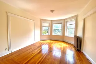 144 Coolidge St, Brookline, MA 02446 - Photo 2