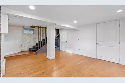 270 Poplar Street, Boston, MA 02131 - Photo 32