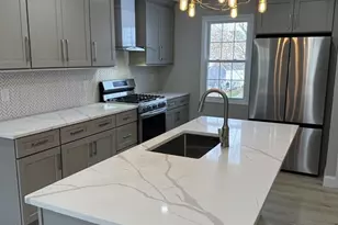 36 Center St, Andover, MA 01810 - Photo 4