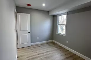 36 Center St, Andover, MA 01810 - Photo 10