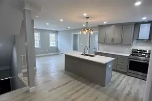 36 Center St, Andover, MA 01810 - Photo 2