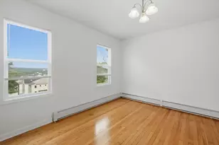 42 Windsor St, Worcester, MA 01605 - Photo 10