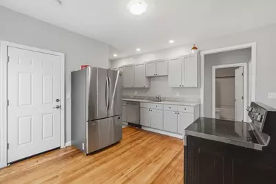 42 Windsor Street, Worcester, MA 01605 - Photo 16