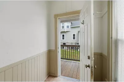 56 Paine Street, Worcester, MA 01605 - Photo 22