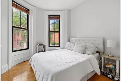 32 Yarmouth St #2, Boston, MA 02116 - Photo 10