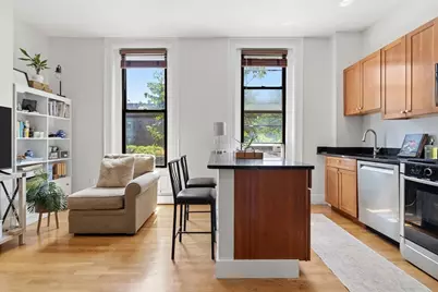 32 Yarmouth St #2, Boston, MA 02116 - Photo 1