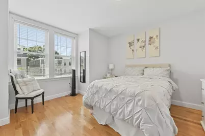214-216 E Eagle St #5, Boston, MA 02128 - Photo 8