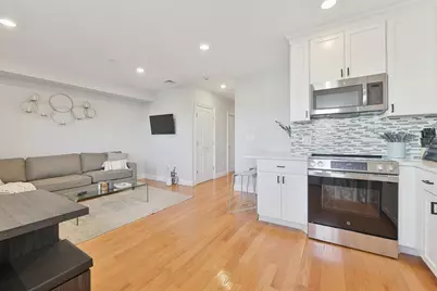 214-216 E Eagle St #5, Boston, MA 02128 - Photo 4