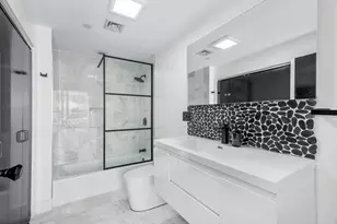 10 Ocean Ave, Revere, MA 02151 - Photo 18