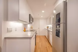 61 Commonwealth Ave, Boston, MA 02116 - Photo 10