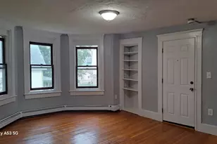 24 Hampden St, Worcester, MA 01609 - Photo 32