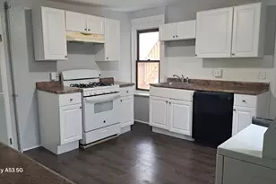 24 Hampden St, Worcester, MA 01609 - Photo 24