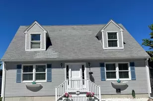 89 Bay Street Winter, Hull, MA 02045 - Photo 2
