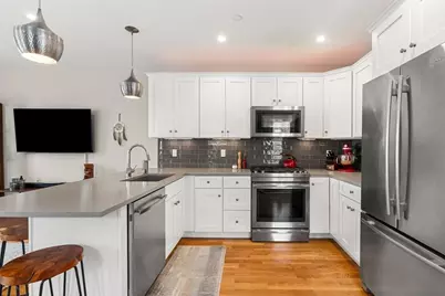 178 Thornton St #1, Boston, MA 02119 - Photo 2