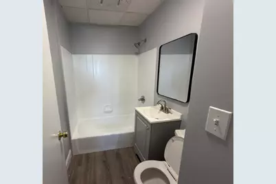66 Wall St, Worcester, MA 01604 - Photo 2