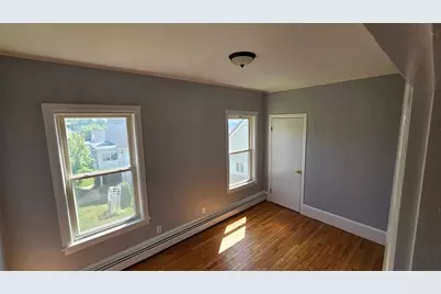 66 Wall St, Worcester, MA 01604 - Photo 10