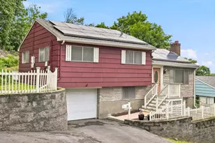 15 Burdett Rd, Lynn, MA 01904 - Photo 2