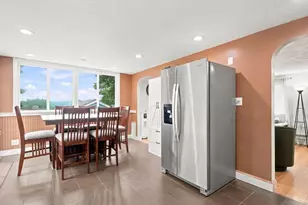 15 Burdett Rd, Lynn, MA 01904 - Photo 8