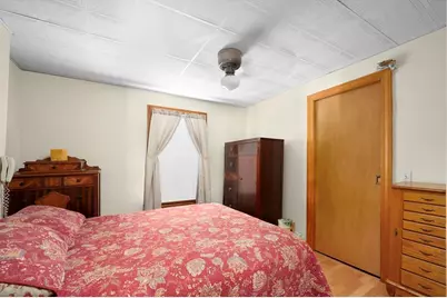 37-39 Remington St, Warwick, RI 02888 - Photo 24