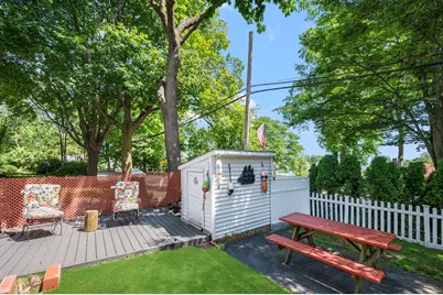 37-39 Remington St, Warwick, RI 02888 - Photo 6