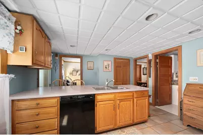 37-39 Remington St, Warwick, RI 02888 - Photo 20