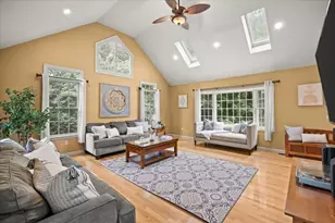 130 Deer Hollow Trail, Raynham, MA 02767 - Photo 22