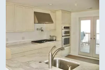 532 East 8th St Dec-Mar Utl Includ #2, Boston, MA 02127 - Photo 26